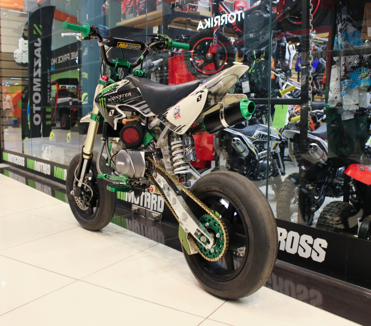 2b61039e-b588-4b4c-9ce6-cec0c5c9e30e